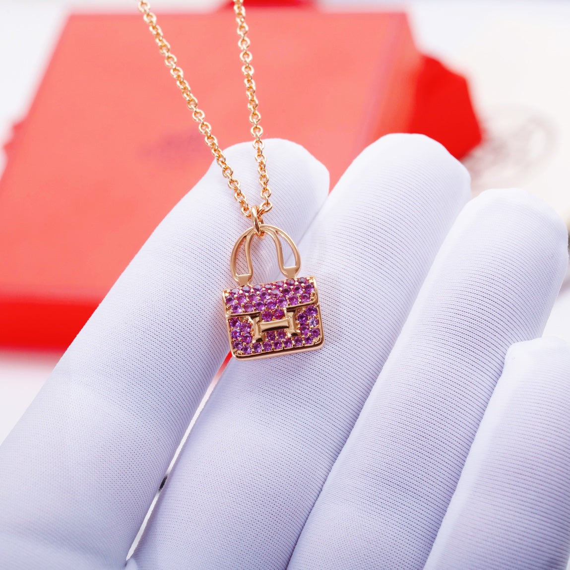¡®Imperial¡¯CONSTANCE PEDANT PURPLE DIAMOND NECKLACE