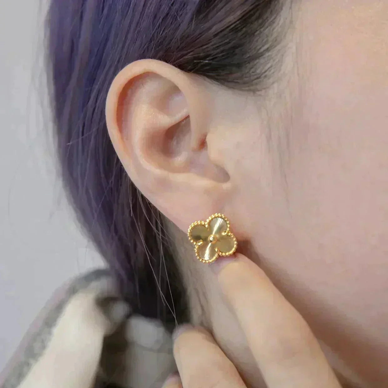 ¡®Imperial¡¯CLOVER MEDIUM 1 MOTIFS LASER EARRINGS