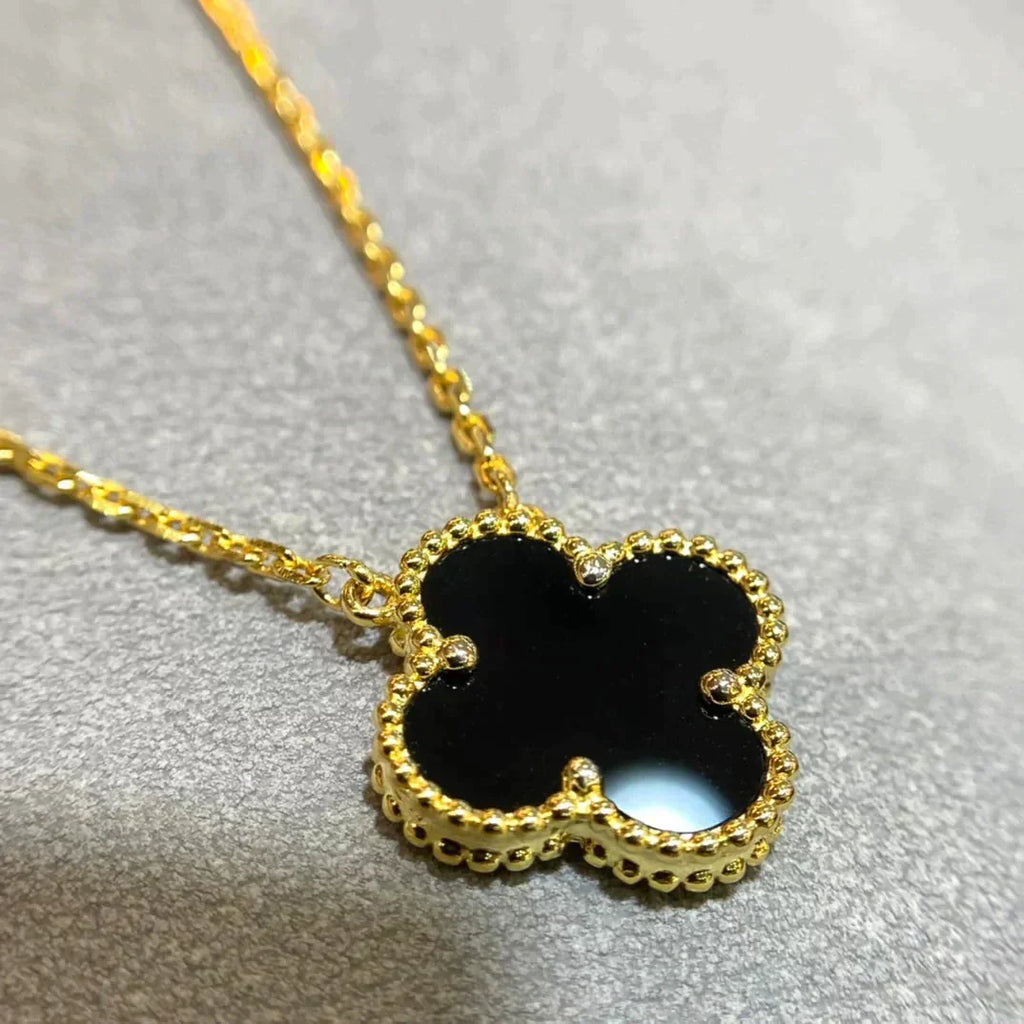 ¡®Imperial¡¯CLOVER 15MM BLACK ONYX SINGLE FLOWER NECKLACE