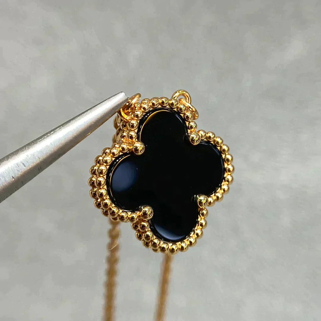 ¡®Imperial¡¯CLOVER 15MM BLACK ONYX SINGLE FLOWER NECKLACE