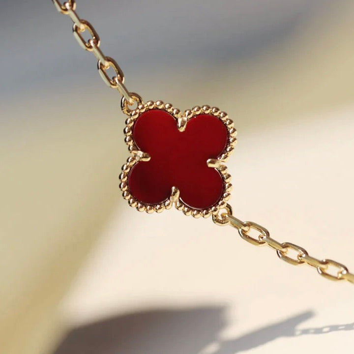 ¡®Imperial¡¯CLOVER 20 MOTIFS CARNELIAN NECKLACE