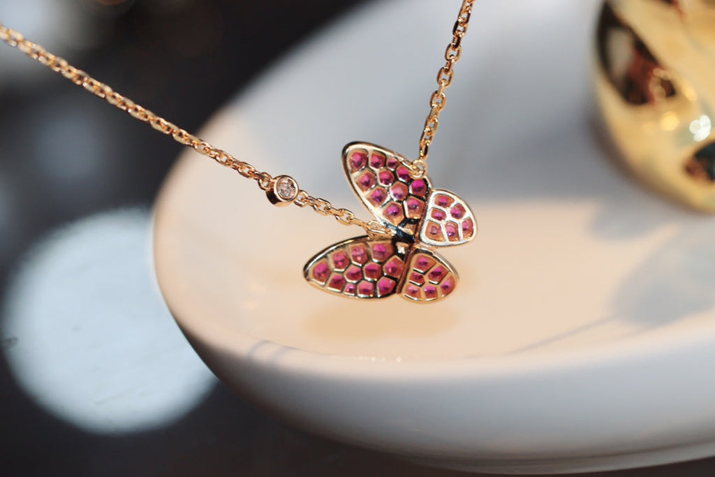 ¡®Imperial¡¯BUTTERFLY RED DIAMOND ROSE GOLD NECKLACE