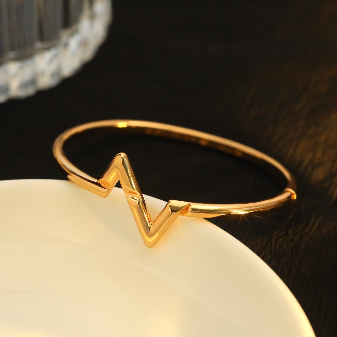 ¡®Imperial¡¯VOLTE UPSITE DOWN BRACELET