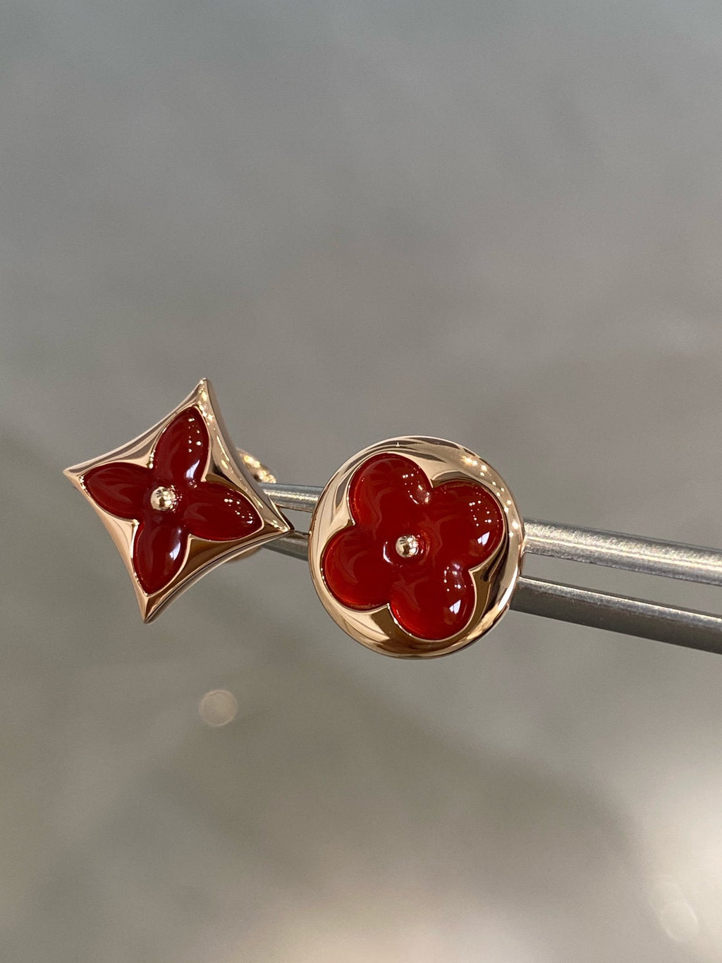 ¡®Imperial¡¯STAR AND SUN PINK GOLD CARNELIAN STUD EARRINGS