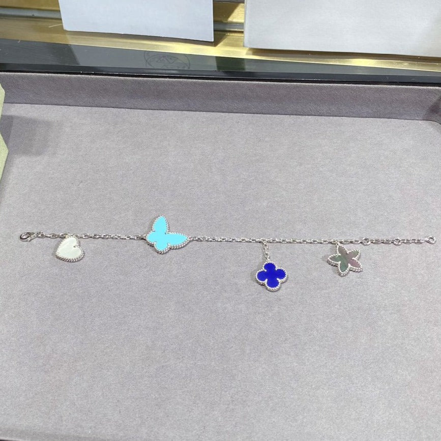 ¡®Imperial¡¯LUCKY SPRING SILVER BRACELET 4 MOTIF