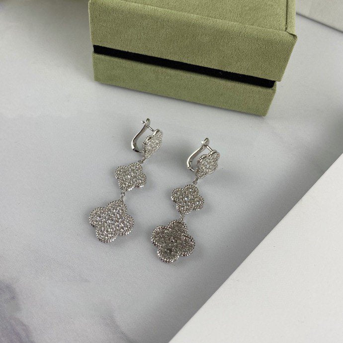 ¡®Imperial¡¯CLOVER 3 MOTIF DIAMOND SILVER DROP EARRINGS