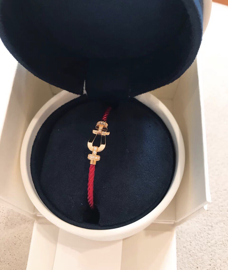 ¡®Imperial¡¯FORCE 10 HALF DIAMOND PINK GOLD RED CORDERI LARGE AND MEDIUM MODEL