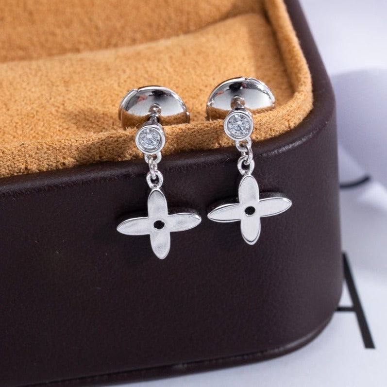 ¡®Imperial¡¯VIDYLLE SILVER DIAMOND MINI DROP EARRINGS