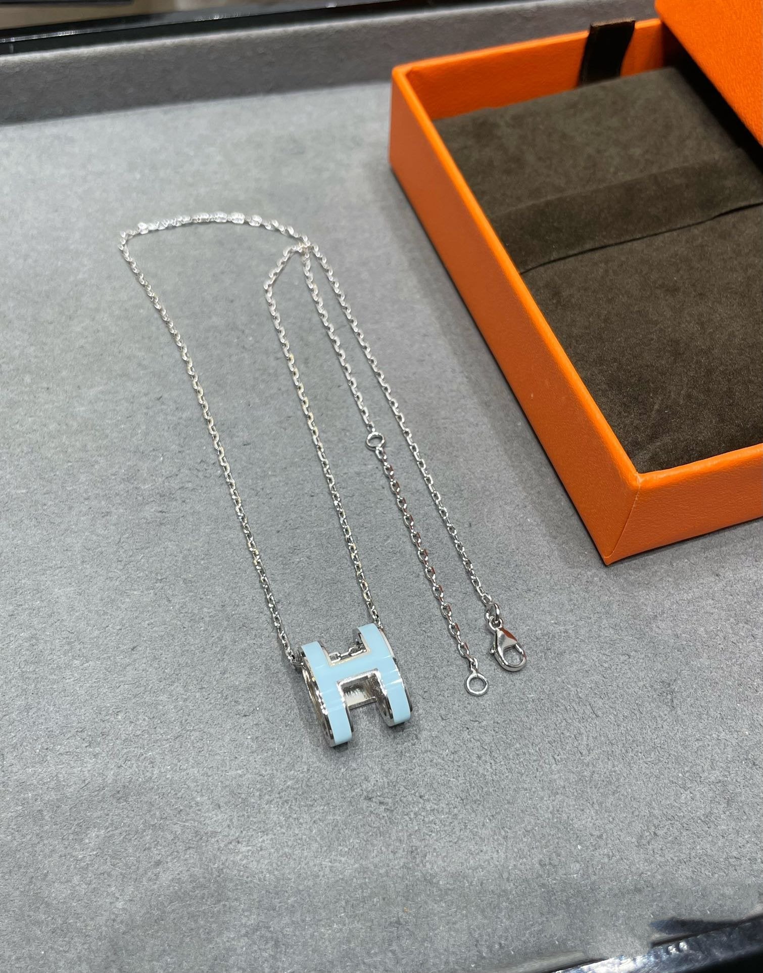 ¡®Imperial¡¯POP H SKY BLUE NECKLACE