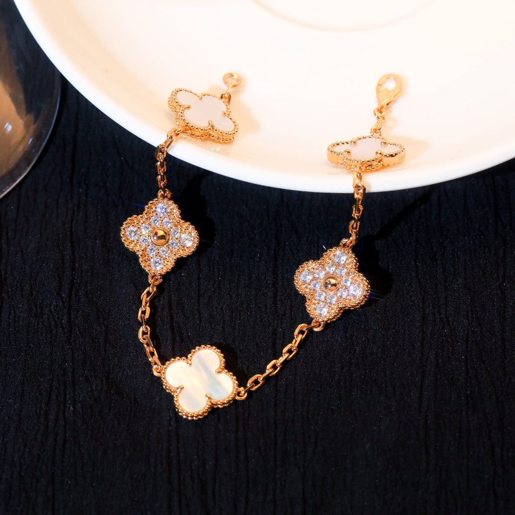 ¡®Imperial¡¯CLOVER BRACELET 5 MOTIF WHITE MOP DIAMOND