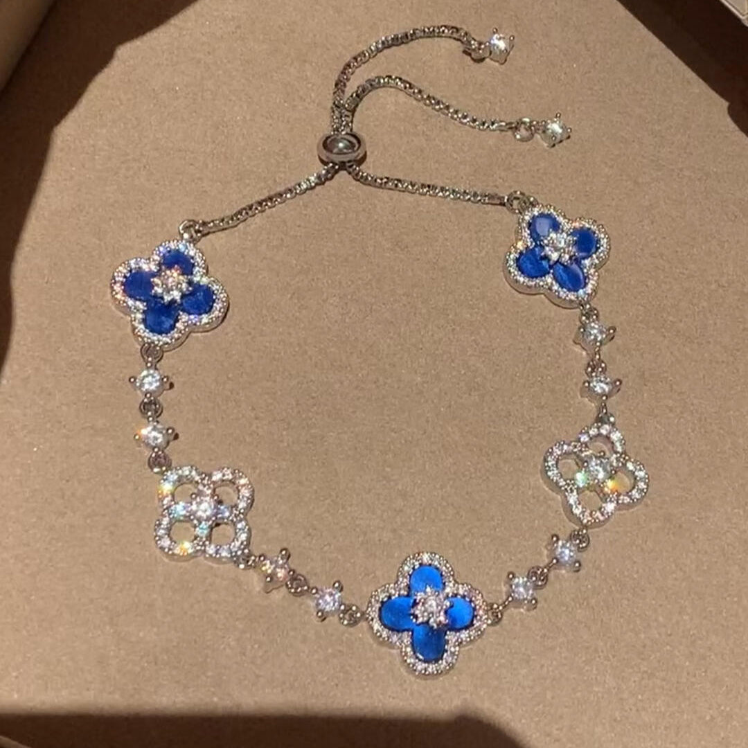 ¡®Imperial¡¯CLOVER 5 MOTIF PINK BLUE RED WHITE BRACELET