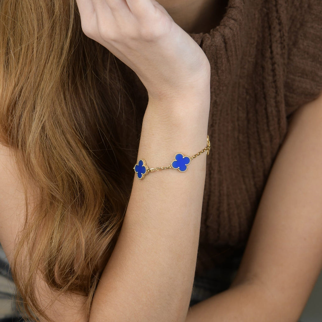 ¡®Imperial¡¯CLOVER 5 MOTIFS BLUE AGATE BRACELET