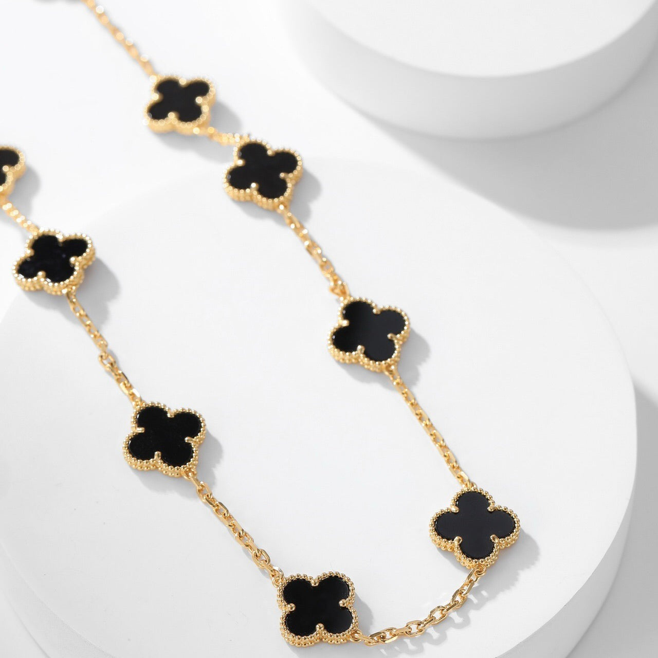¡®Imperial¡¯CLOVER 10 MOTIFS ONYX NECKLACE