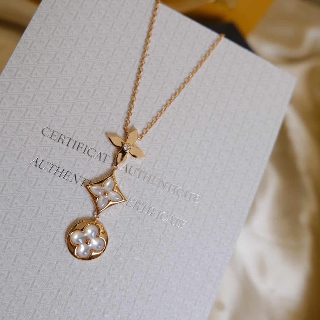 ¡®Imperial¡¯COLOR BLOSSOM LARIAT NECKLACE PINK GOLD WHITE MOTHER PEARL AND DIAMOND