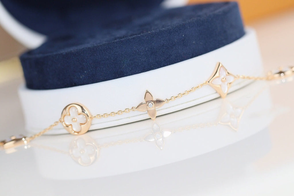 ¡®Imperial¡¯LEAF CLOVER BRACELET