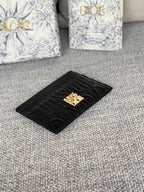 FREESIA CARD HOLDER 10 IN BLACK QUILTED ALLOVER CALFSKIN
