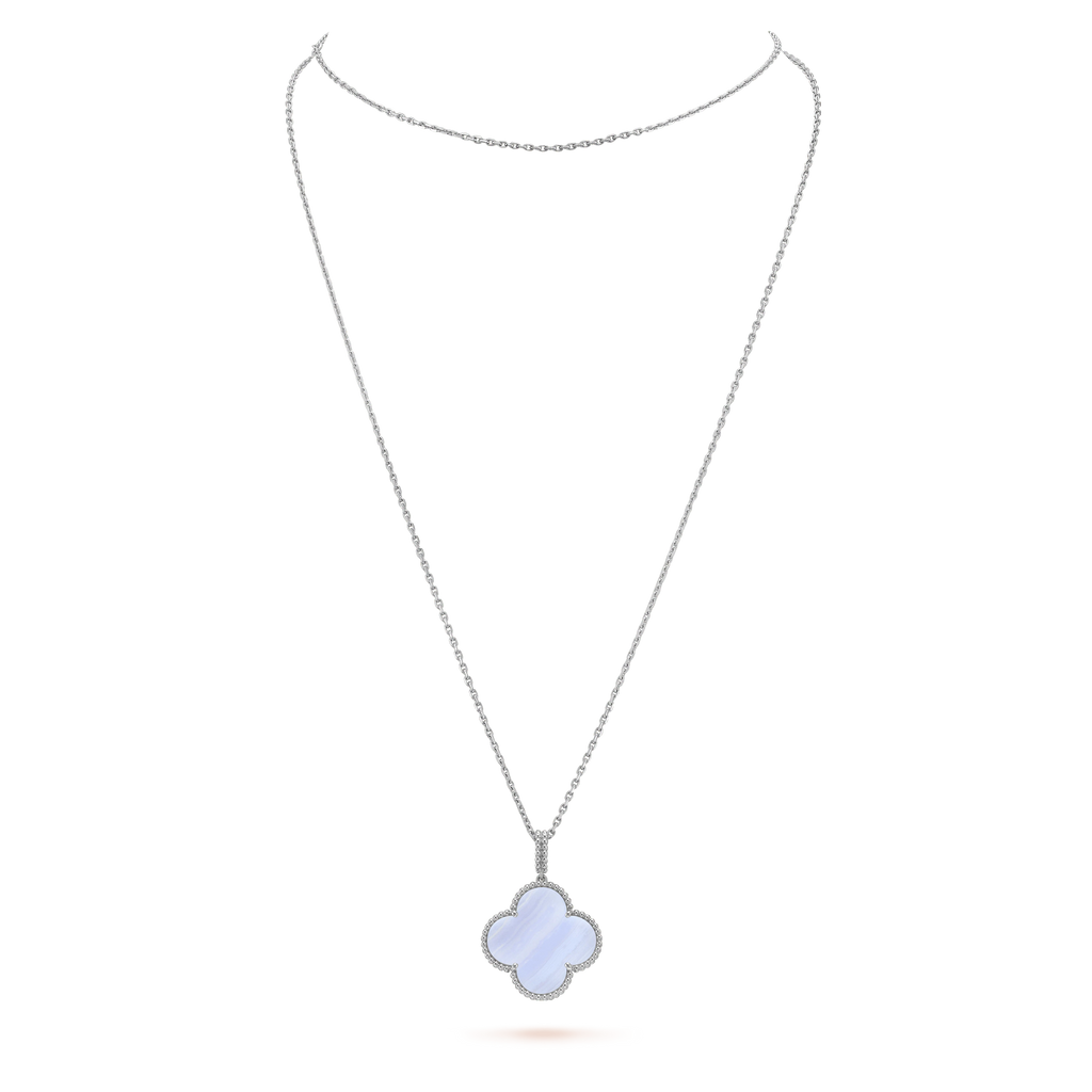 ¡®Imperial¡¯CLOVER SILVER CHALCEDONY BIG CLOVER NECKLACE