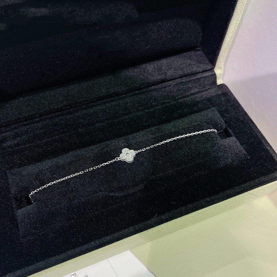 ¡®Imperial¡¯CLOVER  SINGLE FLOWER BRACELET SILVER