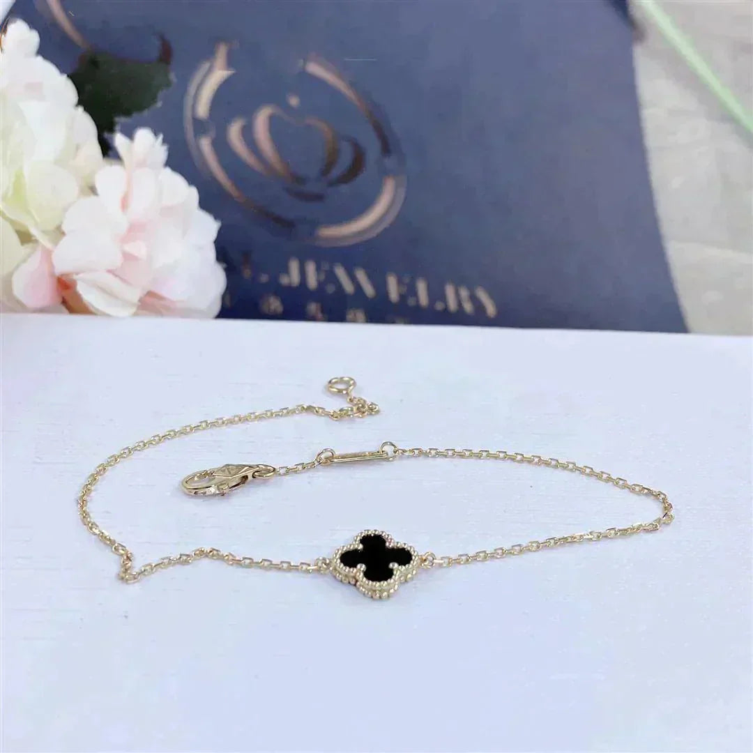 ¡®Imperial¡¯CLOVER ONYX SINGLE FLOWER BRACELET